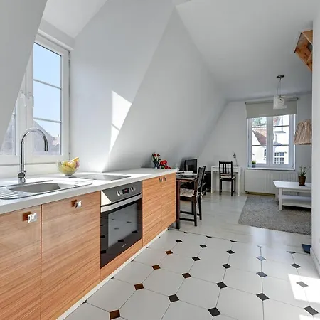 Apartment Little Crane By Triapart *